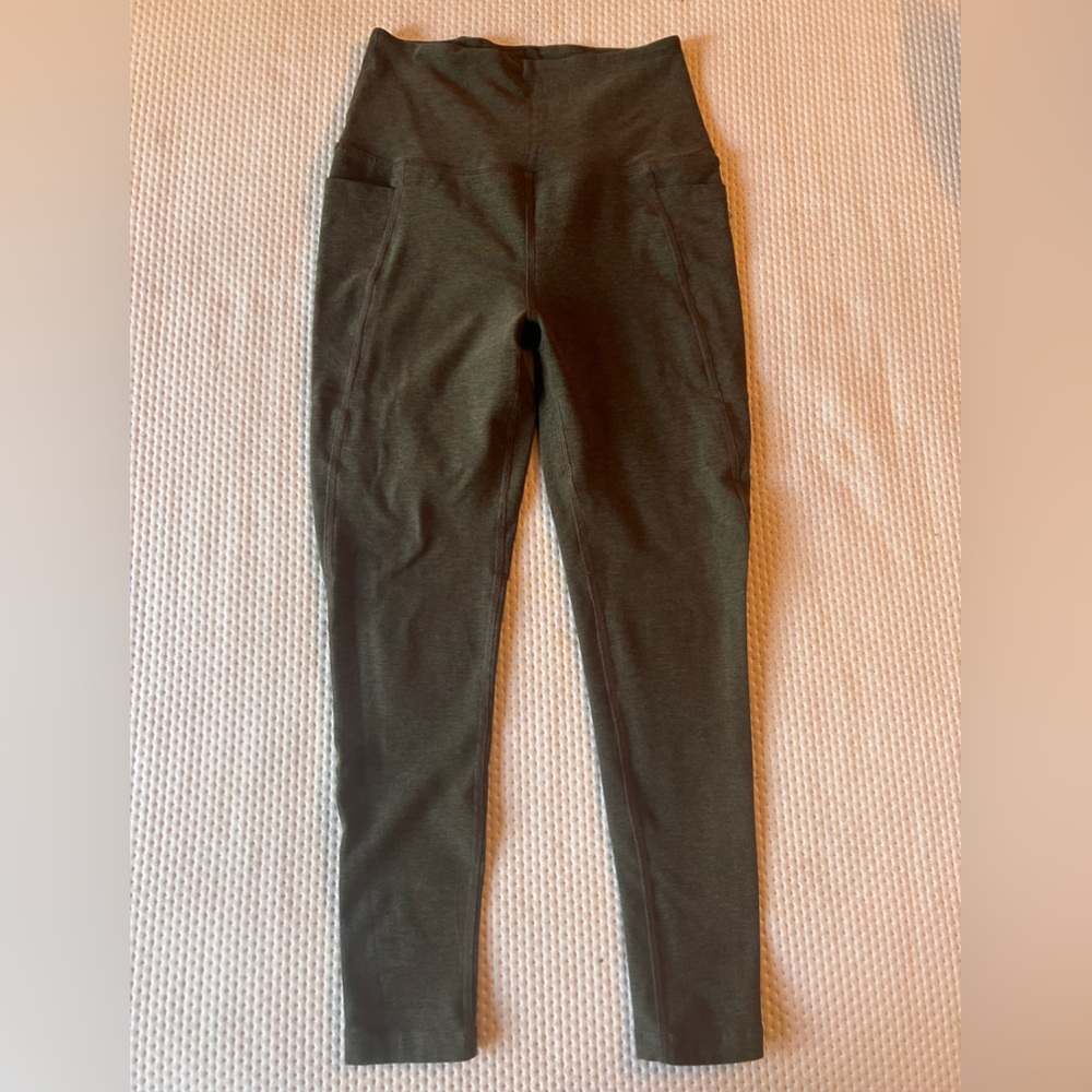 Beyond yoga leggings